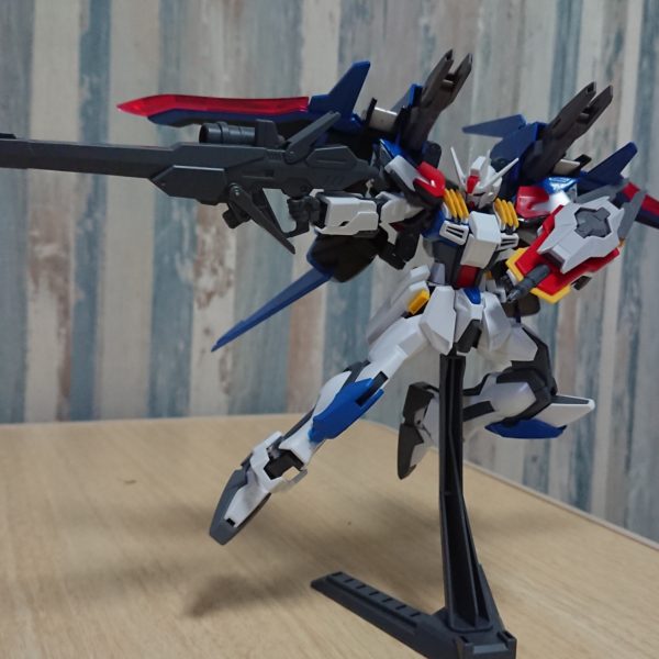 ビルドエースストライクガンダム