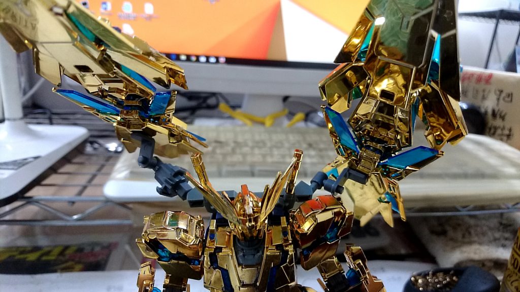 HGフェネクスLED仕込！！–4枚目/制作者：あつし