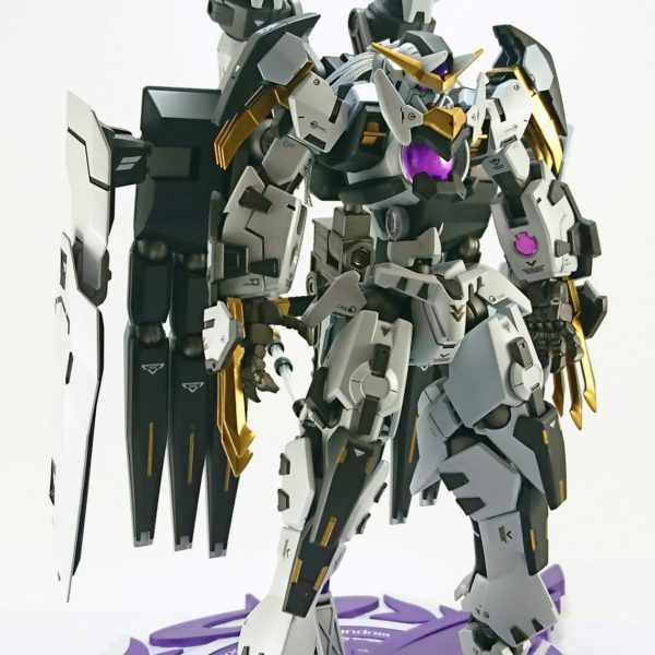 Raphael Gundam Weiß Jager