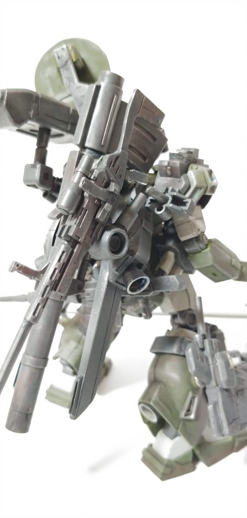 これがフル装備の後ろ姿。
フル装備＝男のロマン。