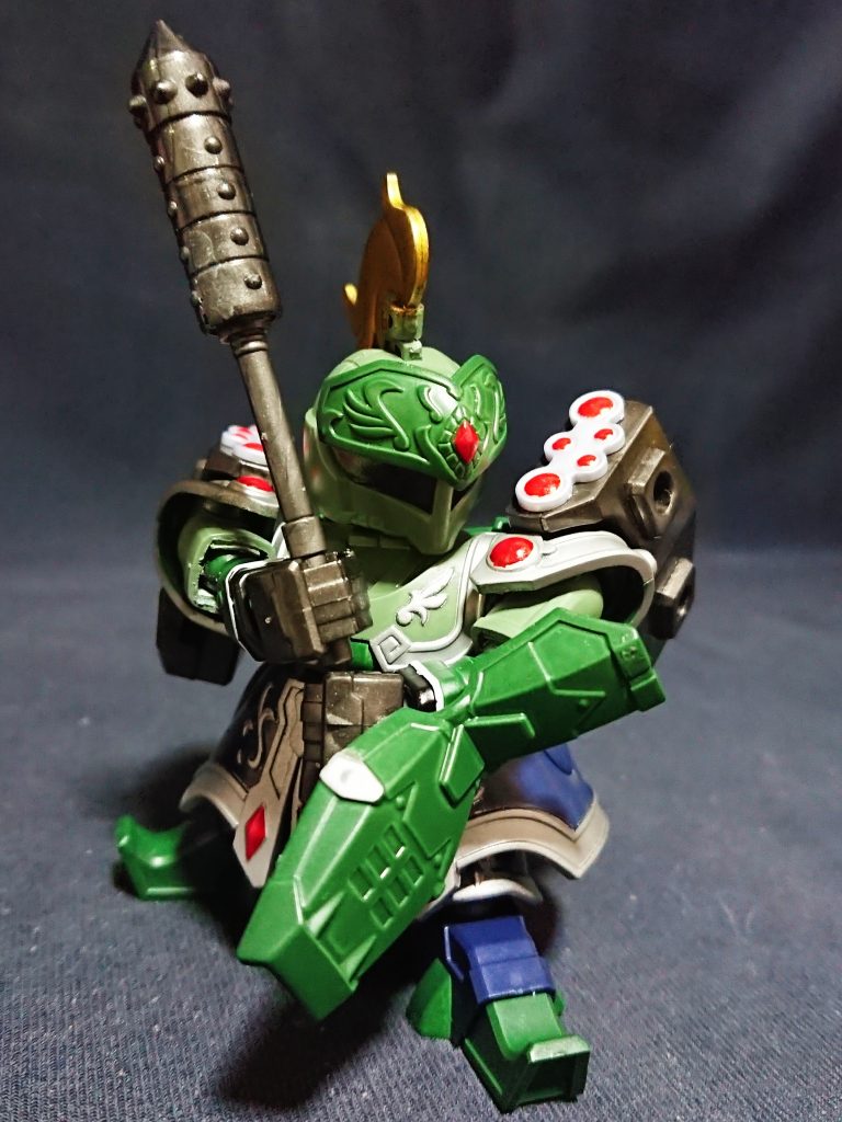 袁燿は袁術の息子で、袁術の死後に孫家に仕えた人物です。あまり目立った活躍もあまりなく、轟に所属ということで甘寧などの人物と絡めやすくするため、設定に不良キャラという位置付けを持たせてみました。そのため武器が釘バットですw