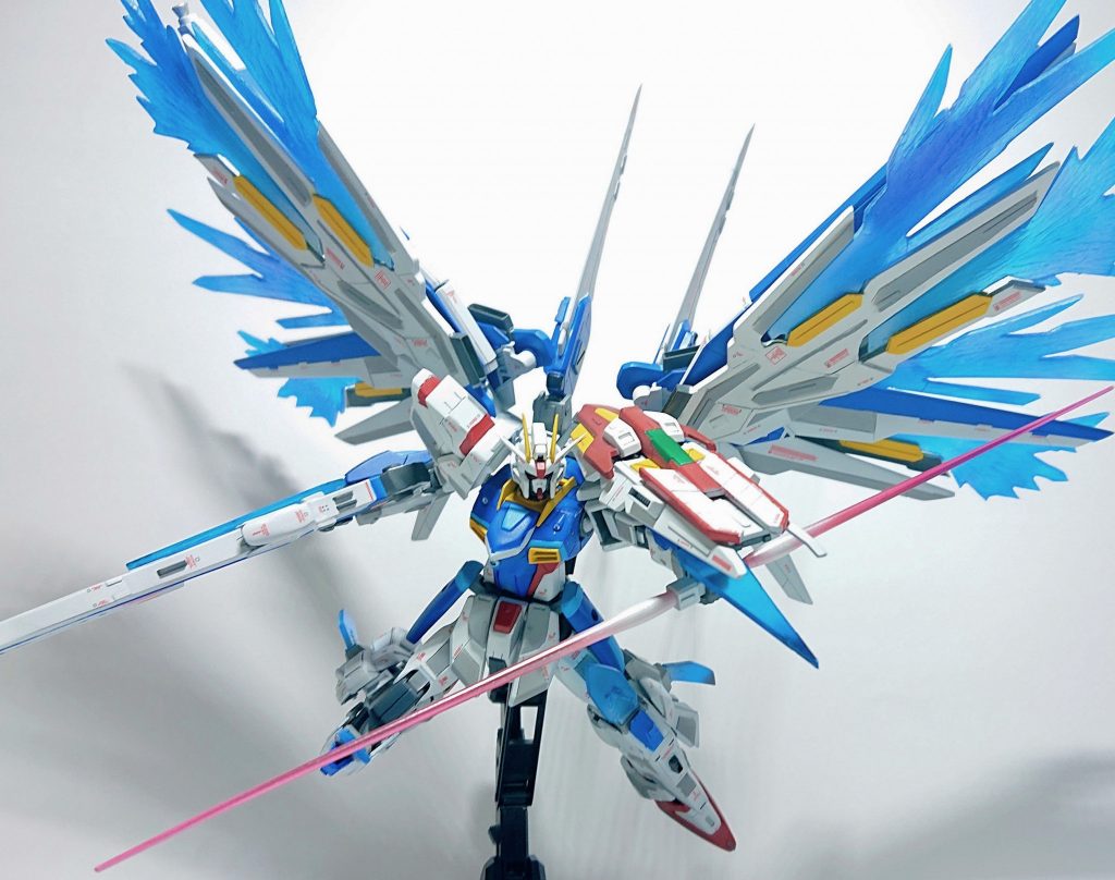 最後にほぽ全てのパーツを装着した全部載せで締め