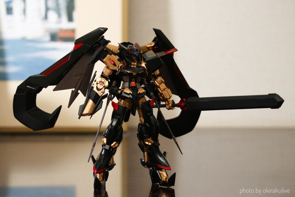 ソードメイス抜剣。