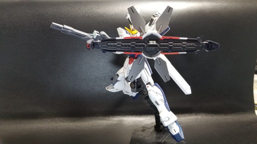 ハモニカ砲の塗り分けにかんしては、シールド部分はやりましたが、砲の方は失敗しそうだったのでやりませんでした。