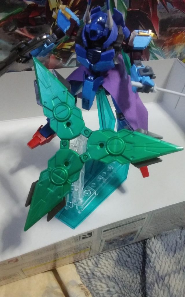 三方大手裏剣です。
零丸と同じ技、貴婦人花火ノ舞を放つことが可能です。
威力は、零丸以上あります。