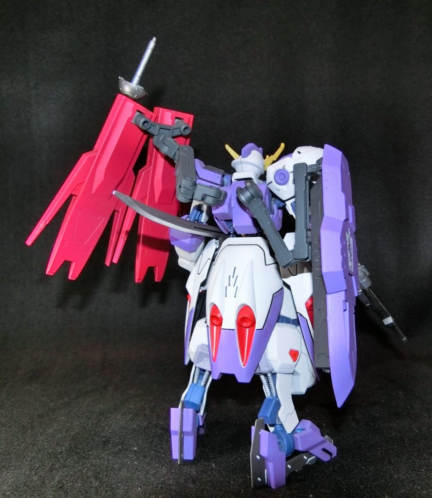 キットはヴィダールとキマリスヴィダールのニコイチ、改造はしてなくてカラーチェンジのみです