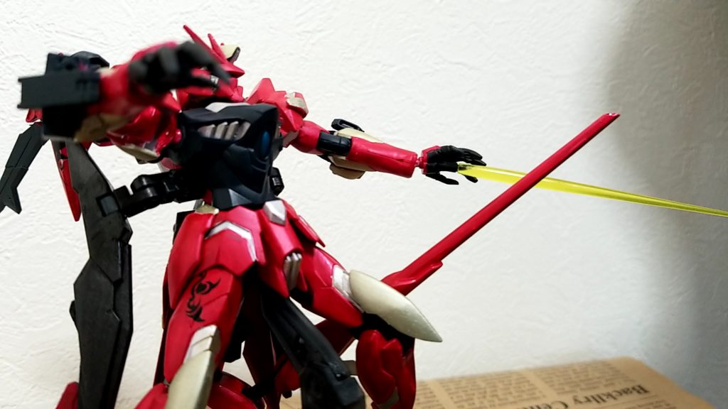 レギルスキャノン
ビームバスター
ベース機に搭載されていた兵装