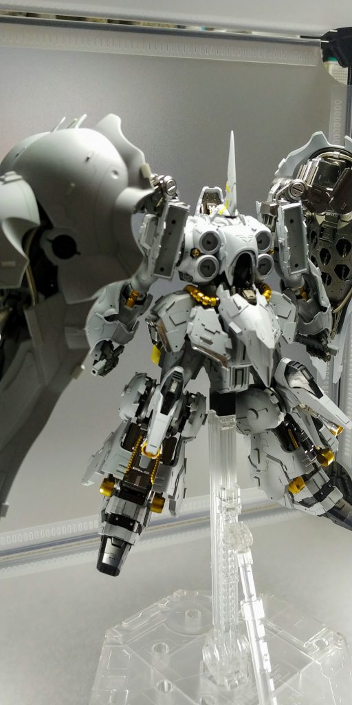 ガレージキットや海外の作例なども参考にしました。