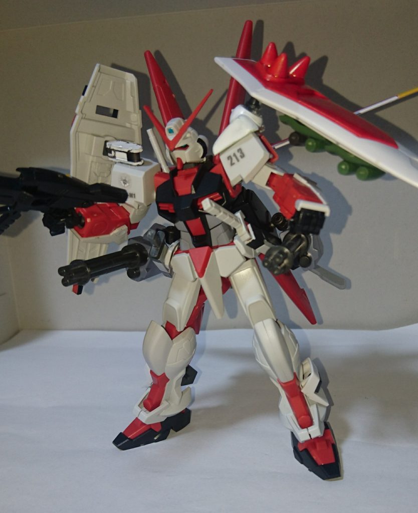 ガトリング砲
ギャンバルカン用のから拝借。
設定上、スラッシュウィザードに付いていたものを移植させたものとします。