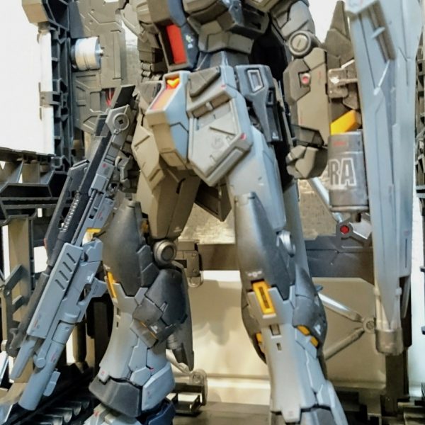 ニューガンダム(陸戦型換装タイプ)