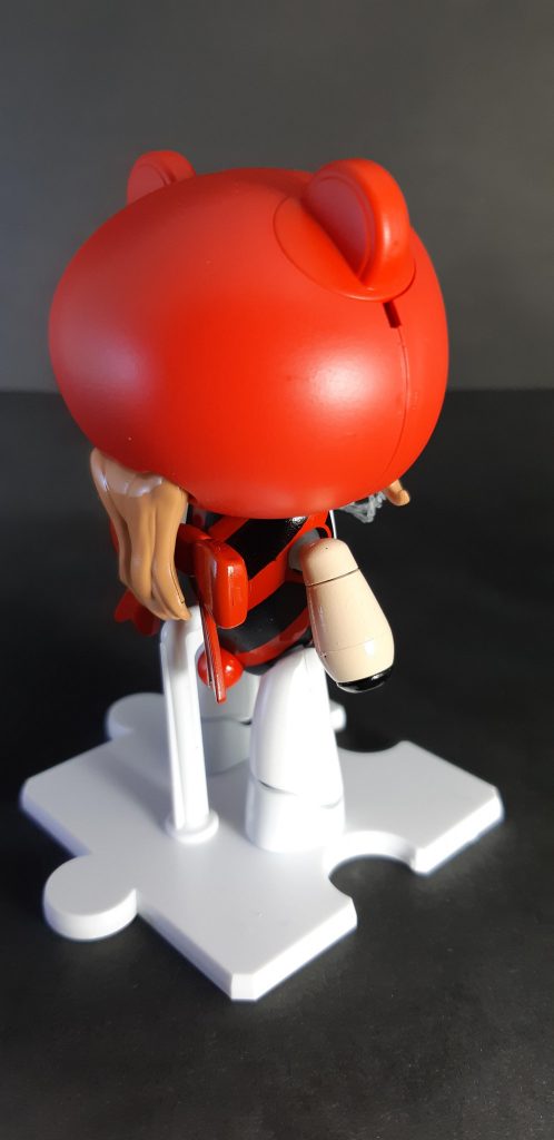 右腕はいつか薔薇を貼るために空けてあります。