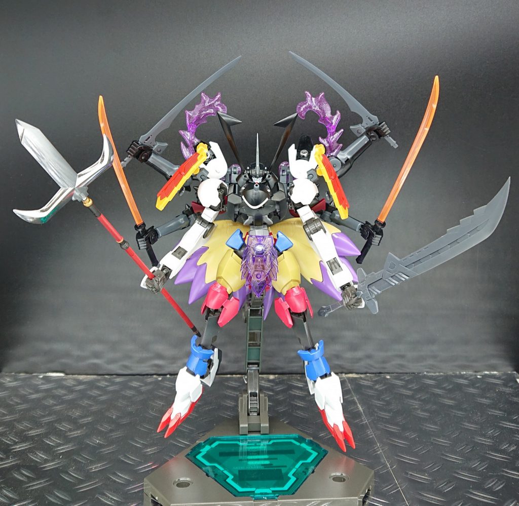 (塗装前だと使用しているキットが分かりやすいです。妖怪ウォッチのプラモ持ってて良かった💦)