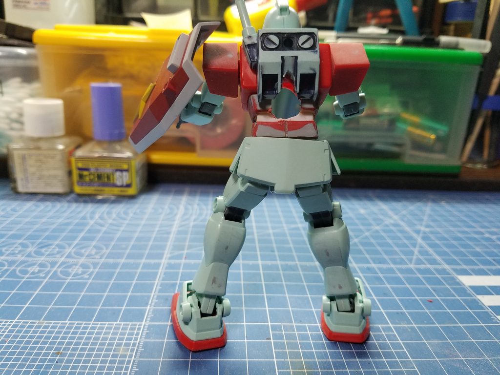 ダメージ胴体の途中、リア。