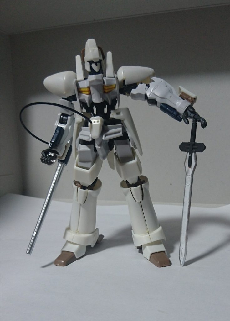 バエルソードも一応エルガイムカラーにしていますが、基本使用しません。