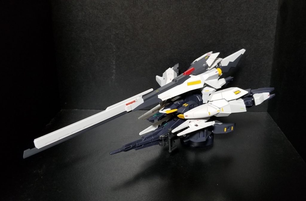 コアブースターとユニットにも取り付けられます。
かなり長大なシルエットとなり満足感があります。
特にユニットに取り付けた時の一体感はお気に入りです