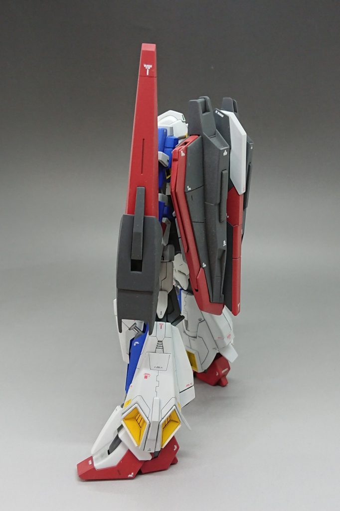 フライングアーマー取り付けはライトニングZの基部を移植してみました。