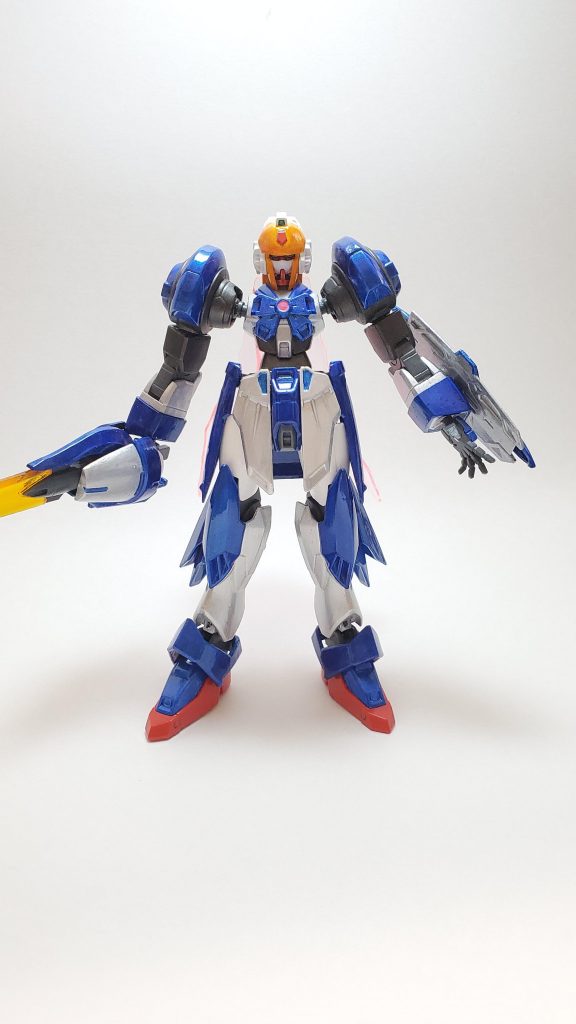 正面
肩の接続は食玩の「アニマギア」の部品を使用しました。
ノーベルの肩は他の機体より径が小さいのですが、アニマギアの部品がピッタリでした。