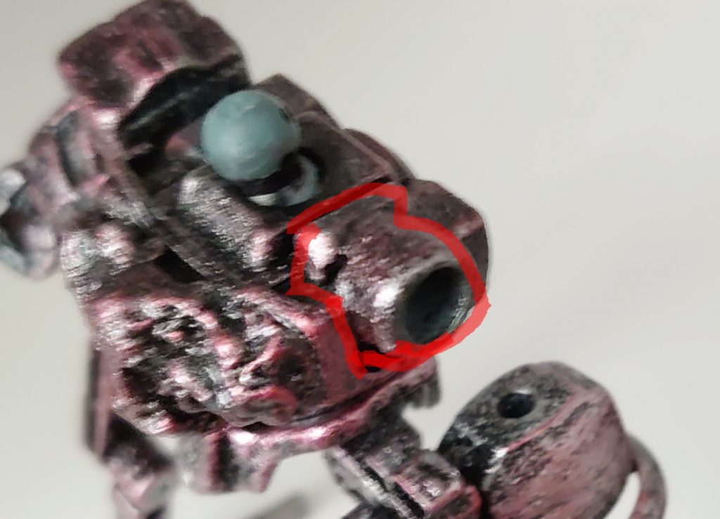 ヴァルキランダーの左腕の付け根にMGシナンジュスタインVer.Kの型接続パーツ(赤)を無理やりくっつけ、スタインの腕が着くように改造?