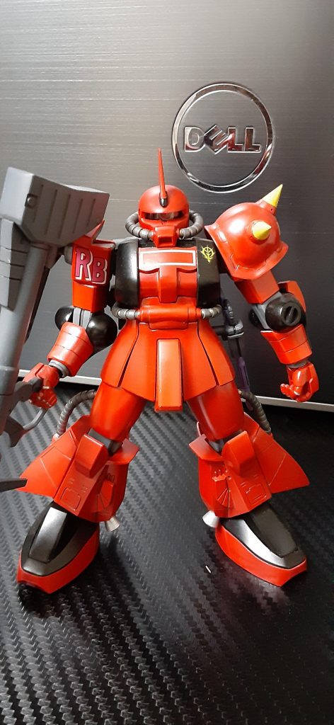 膝や手首、シールドなどのチラッと見えてしまう基部は輪切りバーニアパーツ等で目隠し。