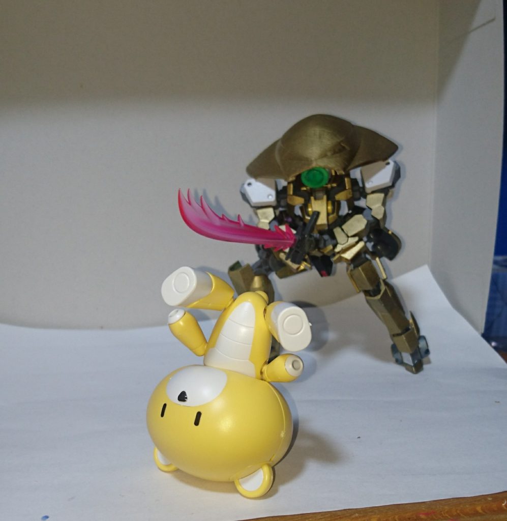 一気に振り下ろす!   ズンッ!
おおっと、プチッガイ選手大ダメージだぁ!!
※プチッガイ(ニャー×???)