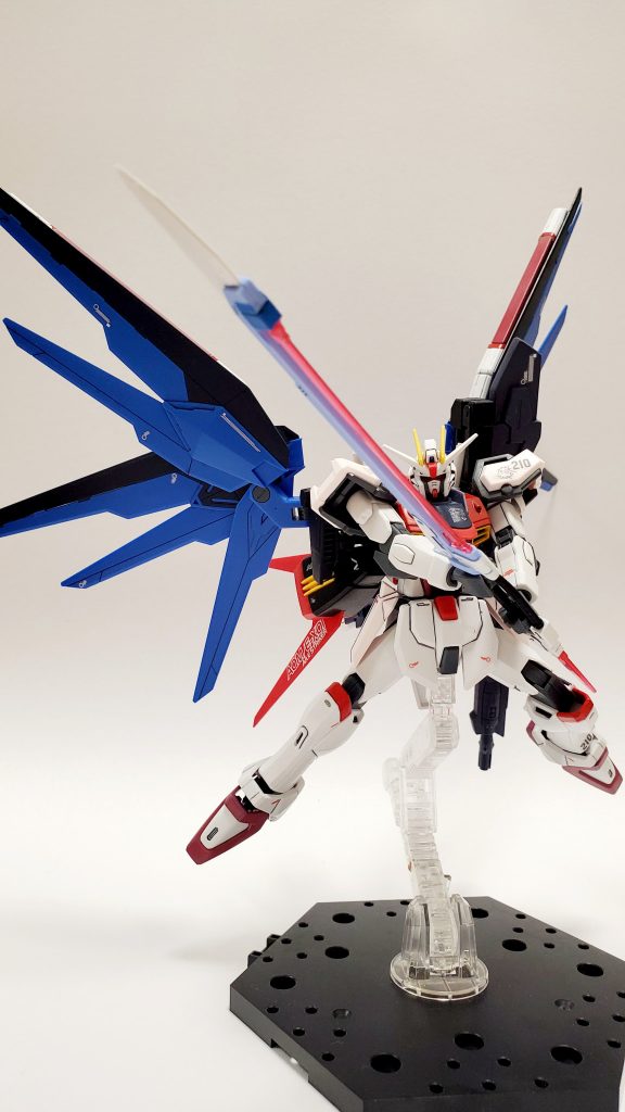 パーフェクトフリーダムガンダムR(ルージュ)–3枚目/制作者：チュンちゅん丸