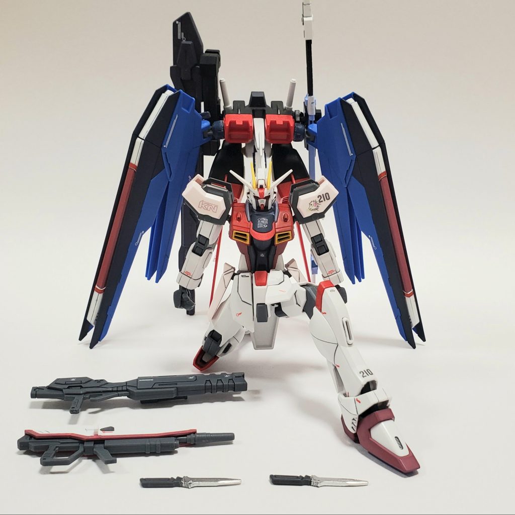 パーフェクトフリーダムガンダムR(ルージュ)–4枚目/制作者：チュンちゅん丸