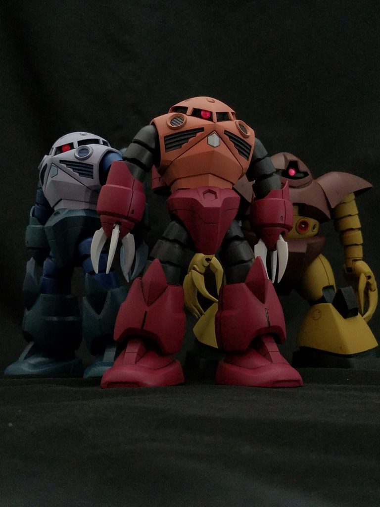 今完成しているジオン水陸両用MS、勢揃い。
一年戦争(ファースト)の水陸両用MSが揃うのが先か、シャア専用機が揃うのが先か……