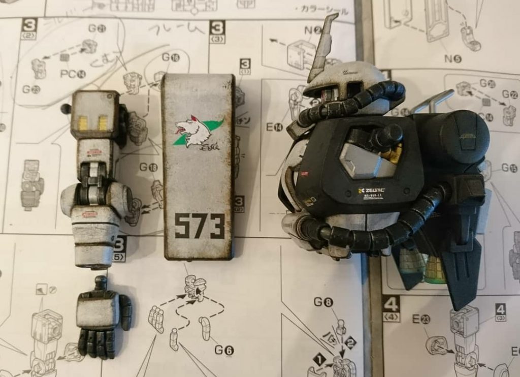 高機動型ザクのかっこよさを楽しみながら作りました(^^)