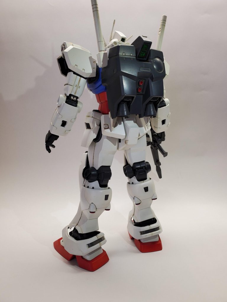 デザイン的に、他のグレードよりボリュームがあるように見えますね。