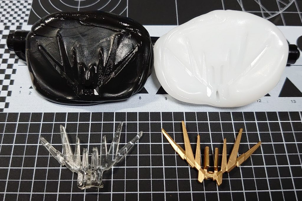 アンテナはレジンで複製しました(初挑戦！！)
これだけのためにバンシィを買うのはなかなかシンドイので(笑)