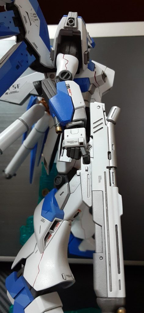 Hi-vガンダム–4枚目/制作者：バージョンR