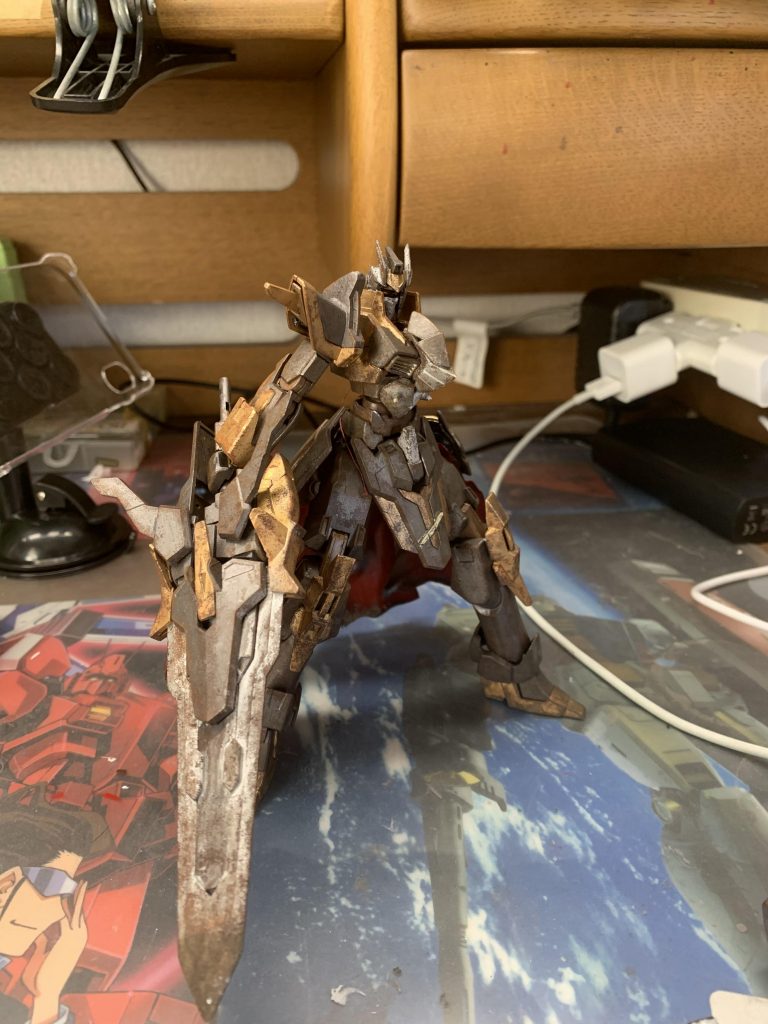 コンペも終わったしガンスタにあげようとしてブンドドしてたら左肩が逝ってしまいました…
(ちなみにこの後左アンテナも逝ってますw)