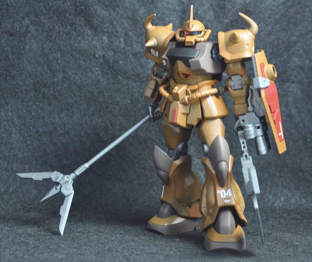 素体は特に改造などしておりません。
装備は槍と斧を持たせています。
強そうな感じ出てます?笑