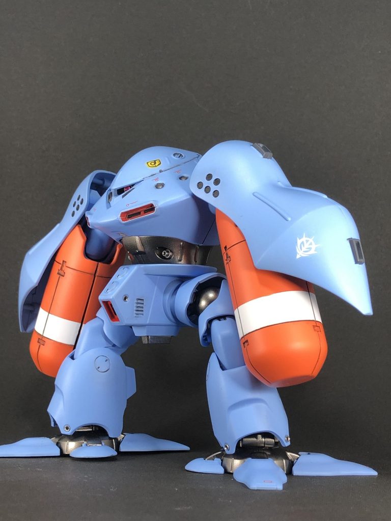 ミサイルユニット装備は、どっしりとした重量感が出ます!