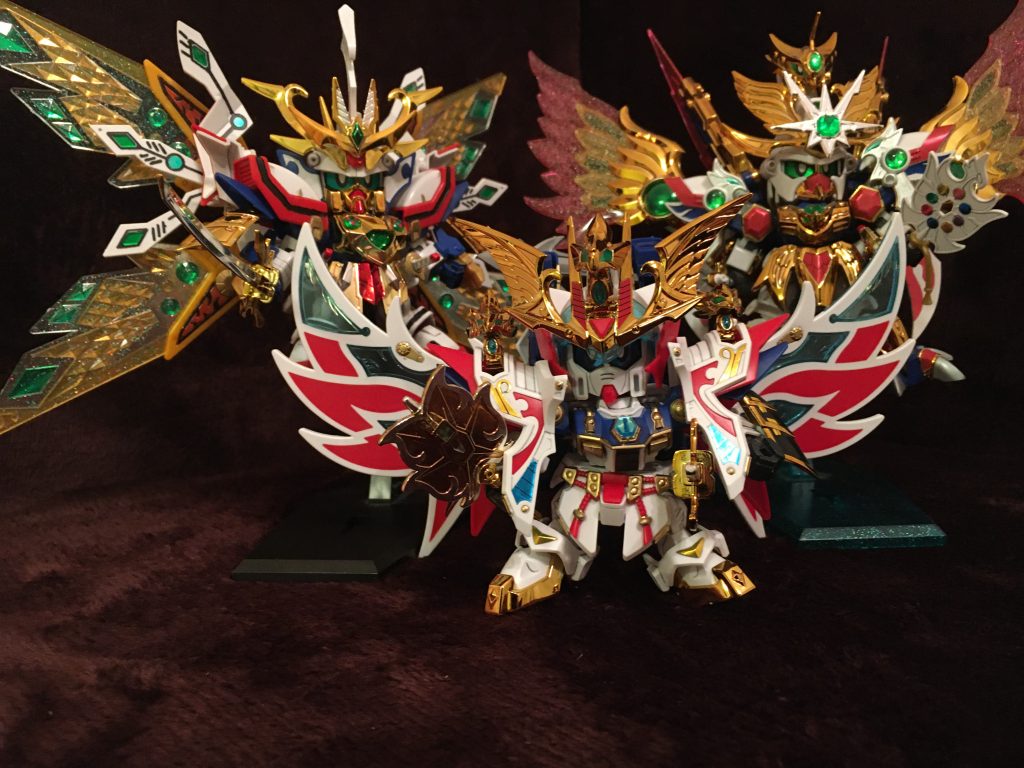 最後に親子で。
親父と兄貴より派手になってしまった弟。
副将軍じゃなくて大将軍じゃないかい笑