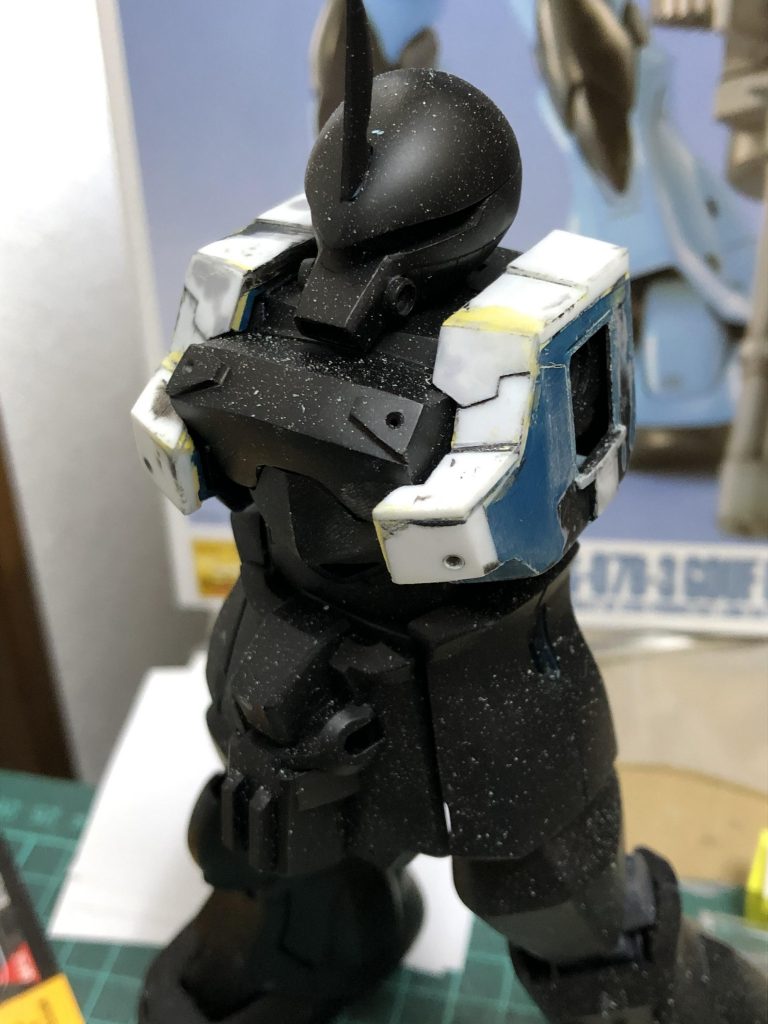 虫ピン用の穴開けました