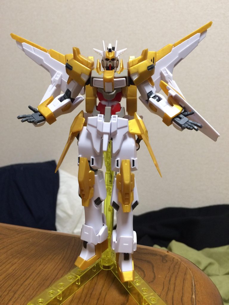 パッケージのイラスト風にポージングしてみました。