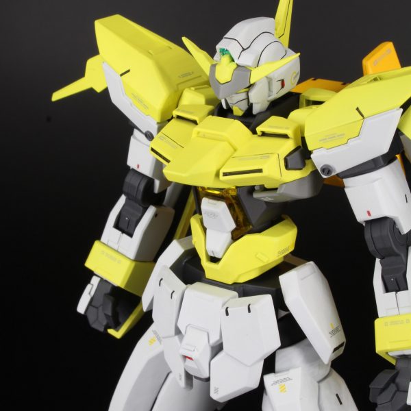 HG ガンダムAGE-FXスパロー