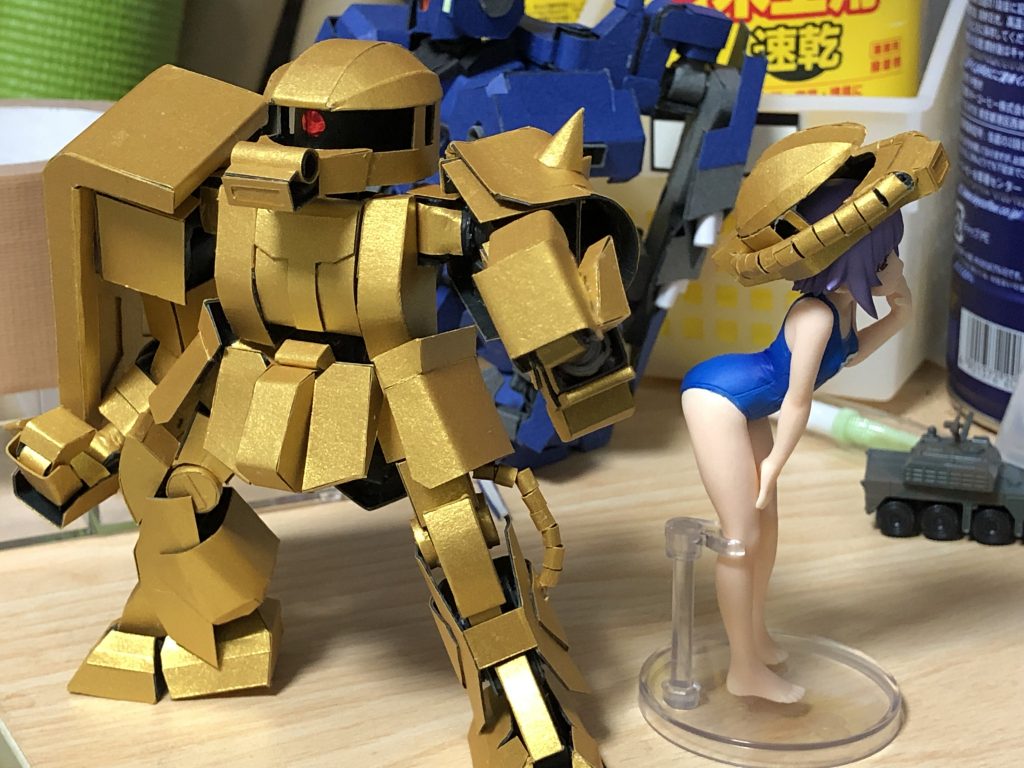 試作した頭が小さかったので、一度作り直してます。