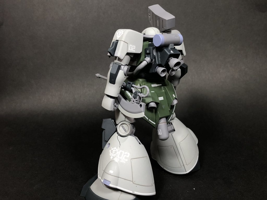 高機動型っぽくバーニアを追加。