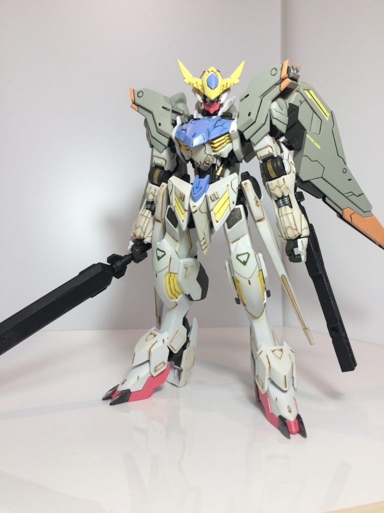 武装はソードメイスとレールガンです。レールガンは30mmのオプションパーツから持ってきました。