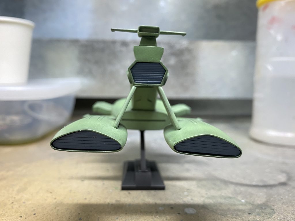 後ろ姿。うーん。歪んでる(笑)こういうところちゃんと作れるようになりたいよね。