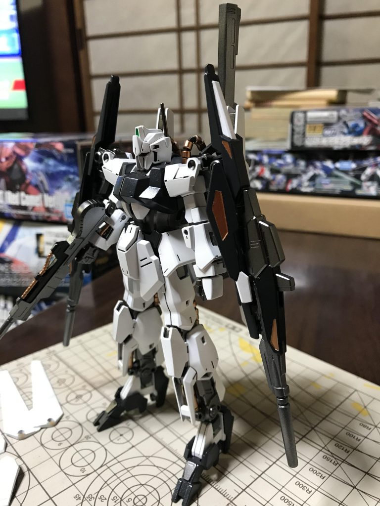 フル装備になります。
ゴテゴテして宜しくないなぁ。