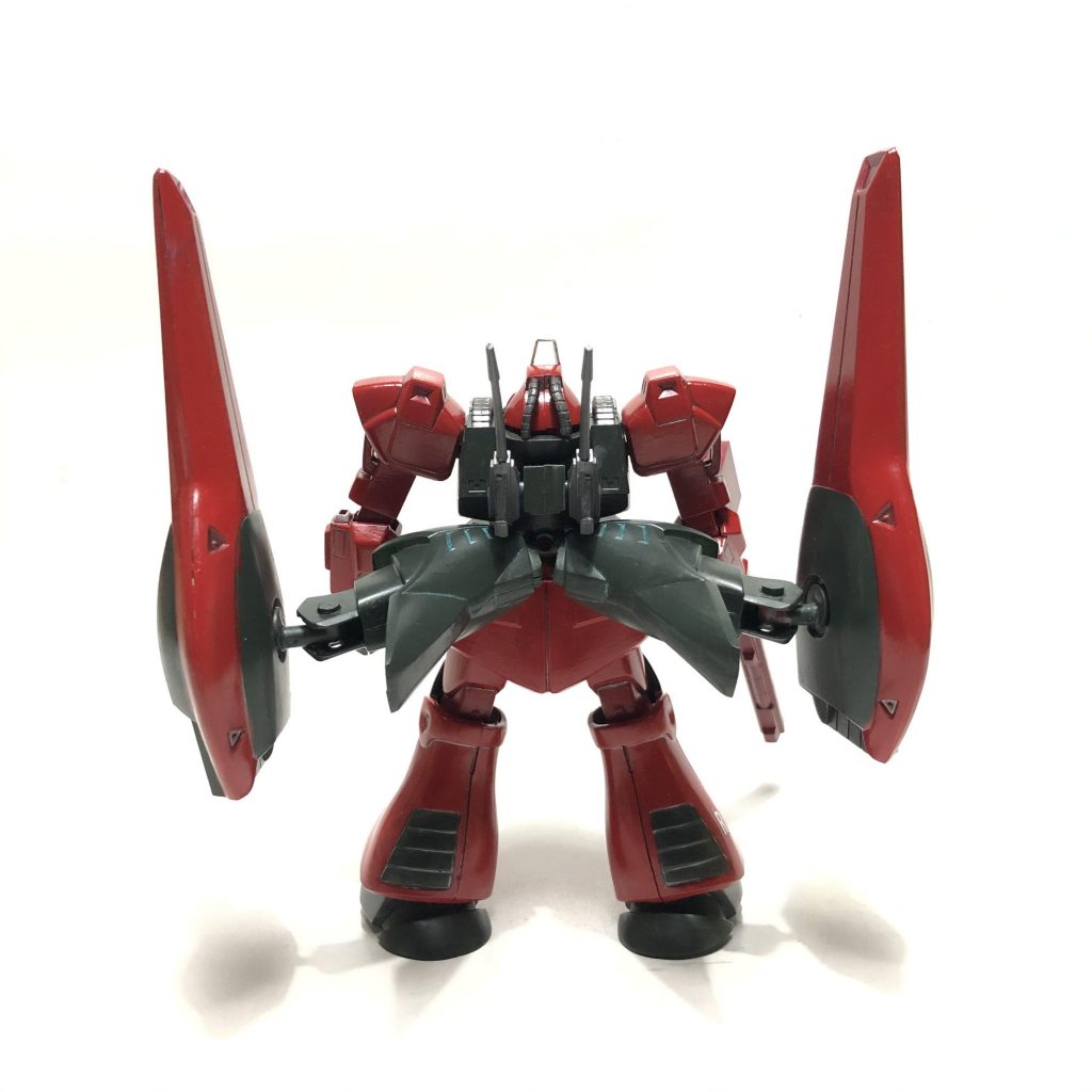 うしろ
バインダーは以前作った1/100から
このバインダーが余ってたので作る事にしました(結果1/144バインダーが余る)
ビームピストルは固定