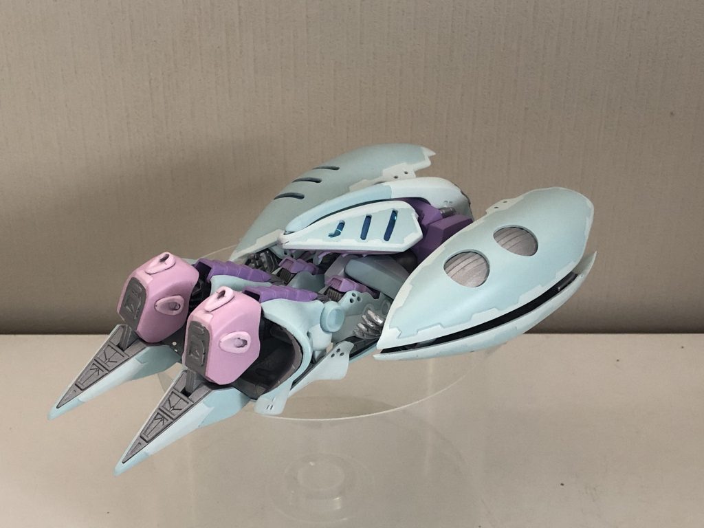 巡航体型の後方。