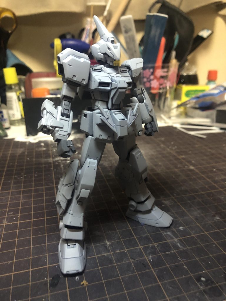 形が決まり捨てサフ状態です。