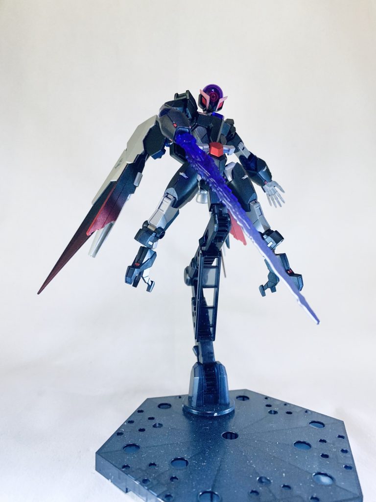 ブレードの先端にシルバーでグラデーションをかけました。