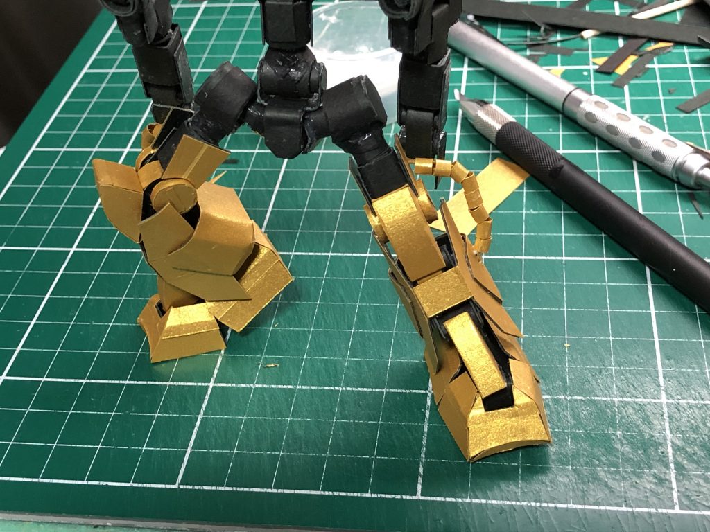 いつもの如くフレームを作って装甲を盛るスタイル