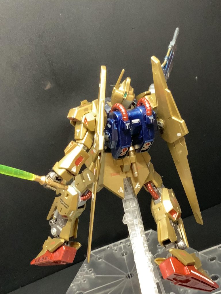 私はクワトロバジーナだ! それ以上でもそれ以下でもない…–8枚目/制作者:sora