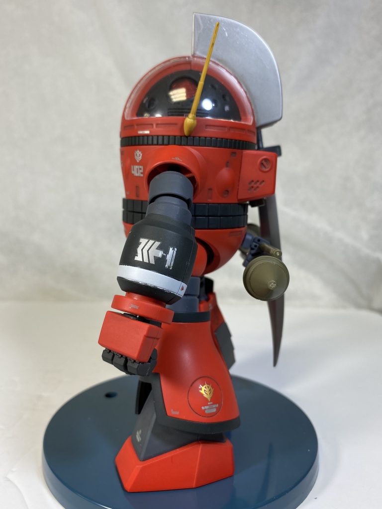 前後横から。
センサーの強化された頭部と大型化された頭部カッター。
そしてジョニーライデン専用カラー